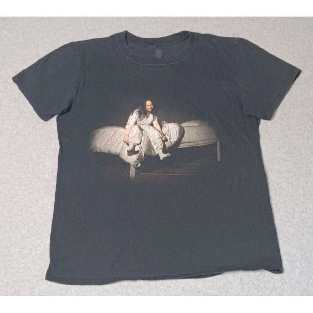 Billie Eilish Graphic Tee Tshirt M Black Album Cover Tour Merch Sweet Dreams ALT
